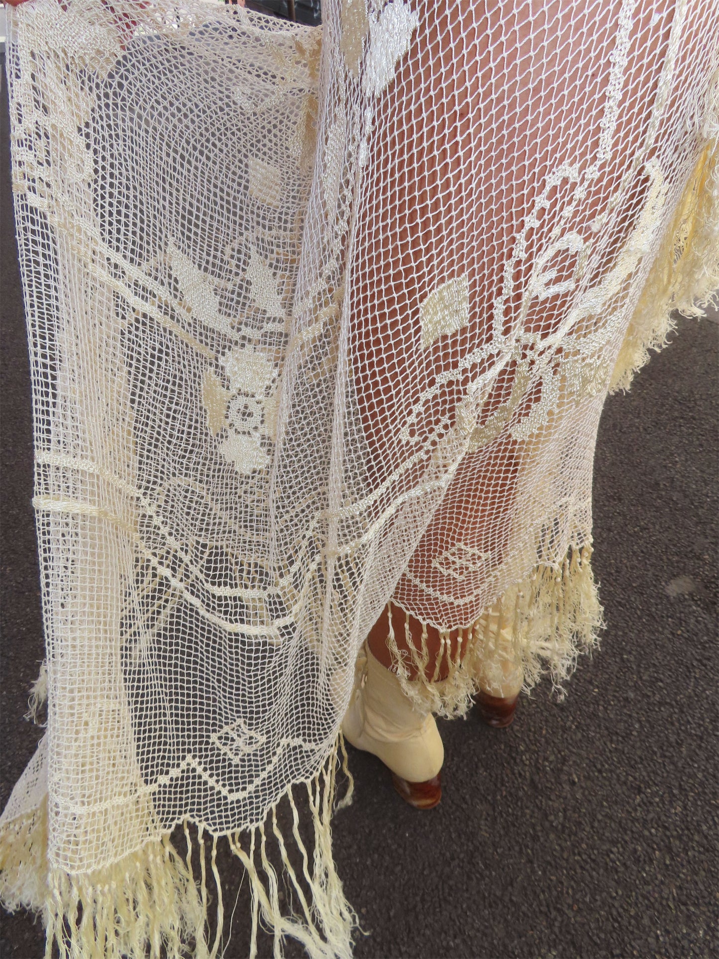 Bridal Cream Filet Lace Dress